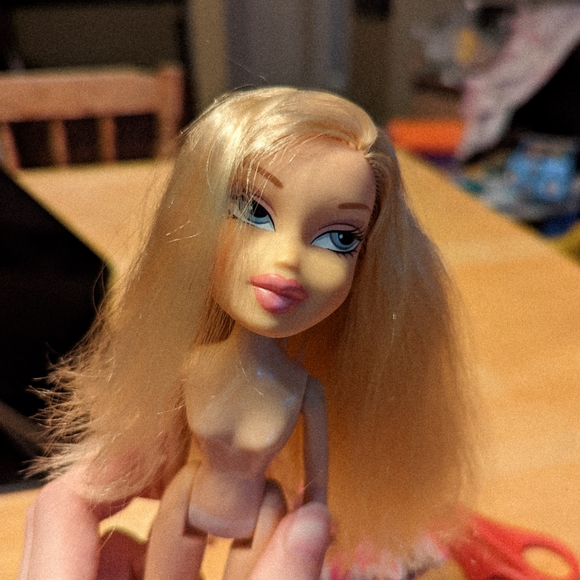 Bratz bundle (3) - Picture 2 of 13